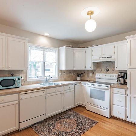 Serene Single Story, Grill, Fire Pit, Fenced Yard And Pet Friendly Stay Cape May Court House Exterior foto